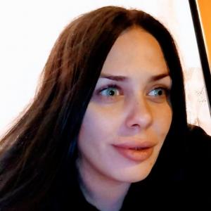 613965041: Chica busca chico en Granada