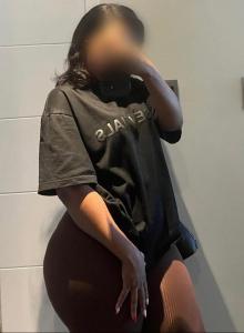 604979237: Chica busca chico en Alicante