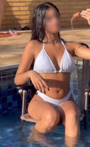 612493266: Chica busca chico en Barcelona