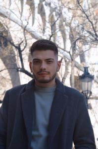 624048920: Chico busca chica en Zaragoza