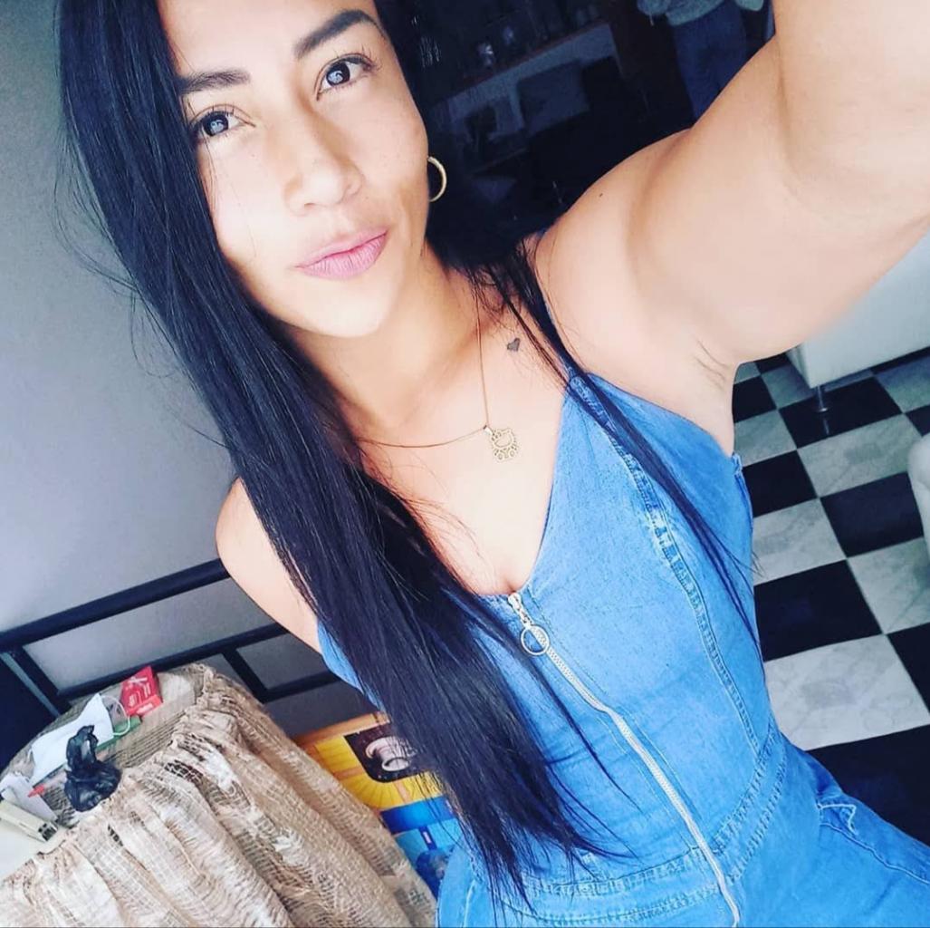 Chica busca chico en Tenerife: 