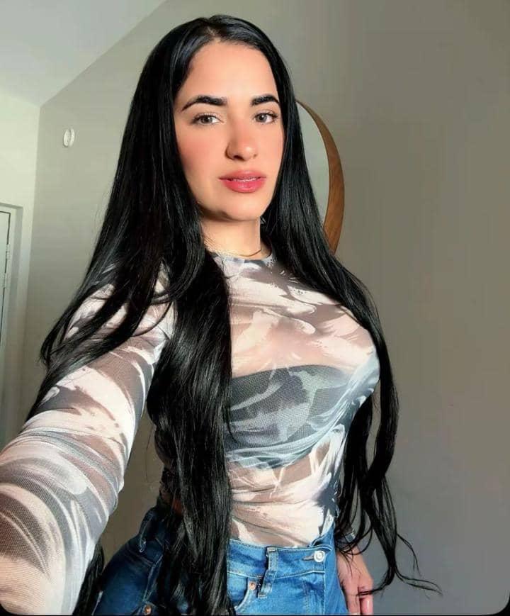 617088123: Chica busca chico en Málaga