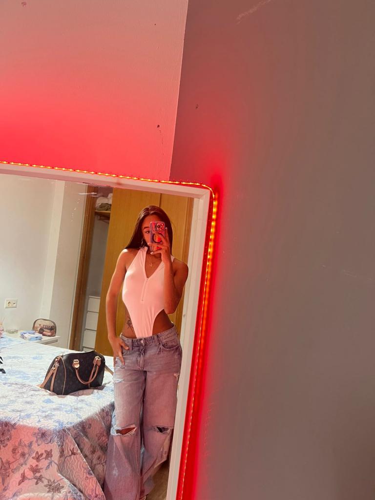 Chica busca chico en Mallorca: Chica busca chico