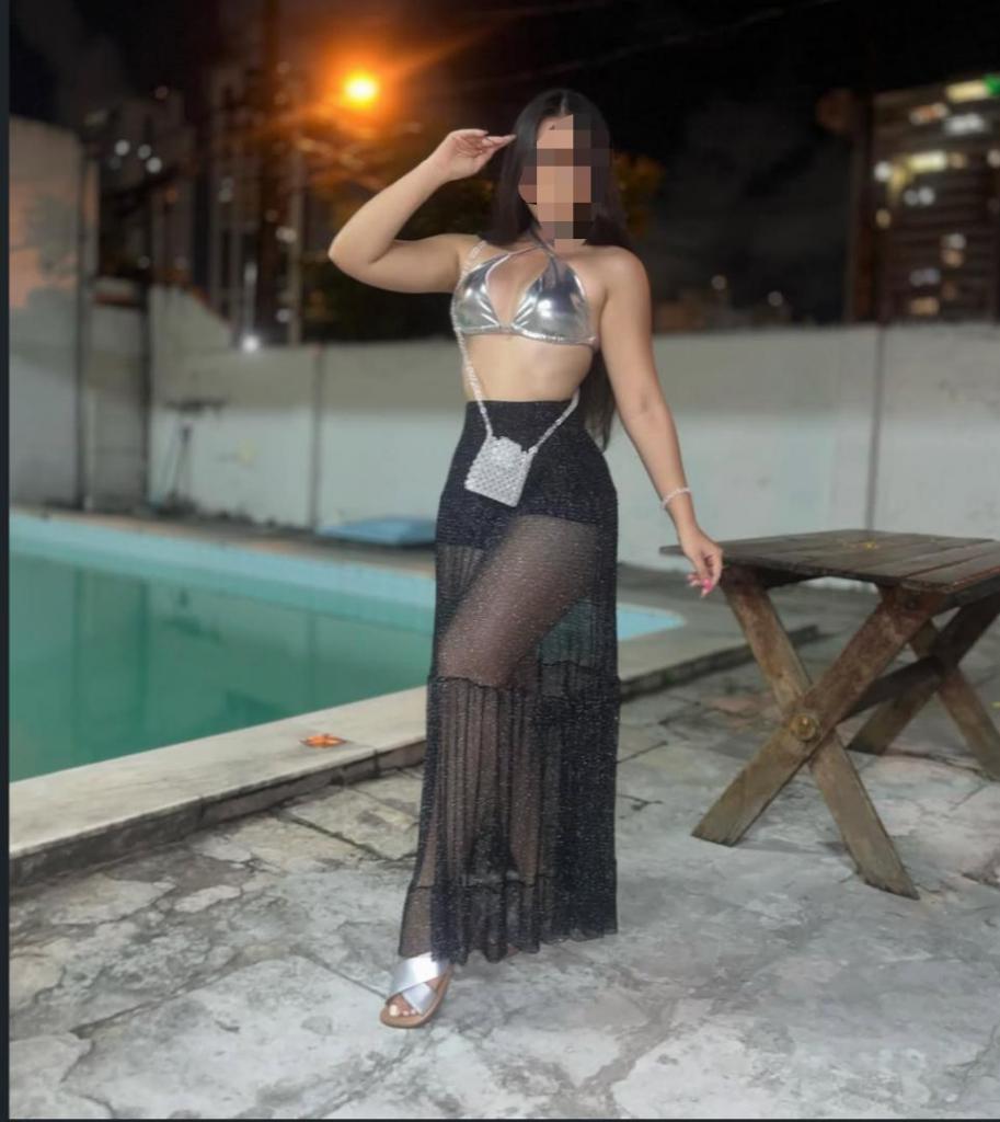 Chica busca chico en Tenerife: 