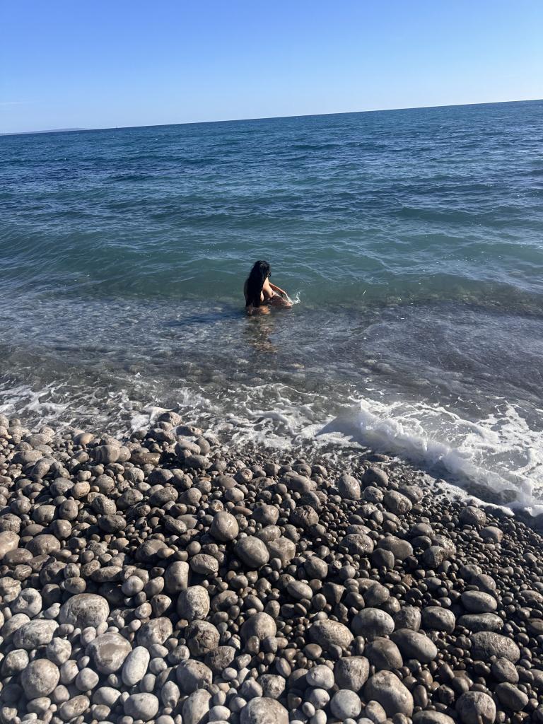 Chica busca chico en Ibiza: 