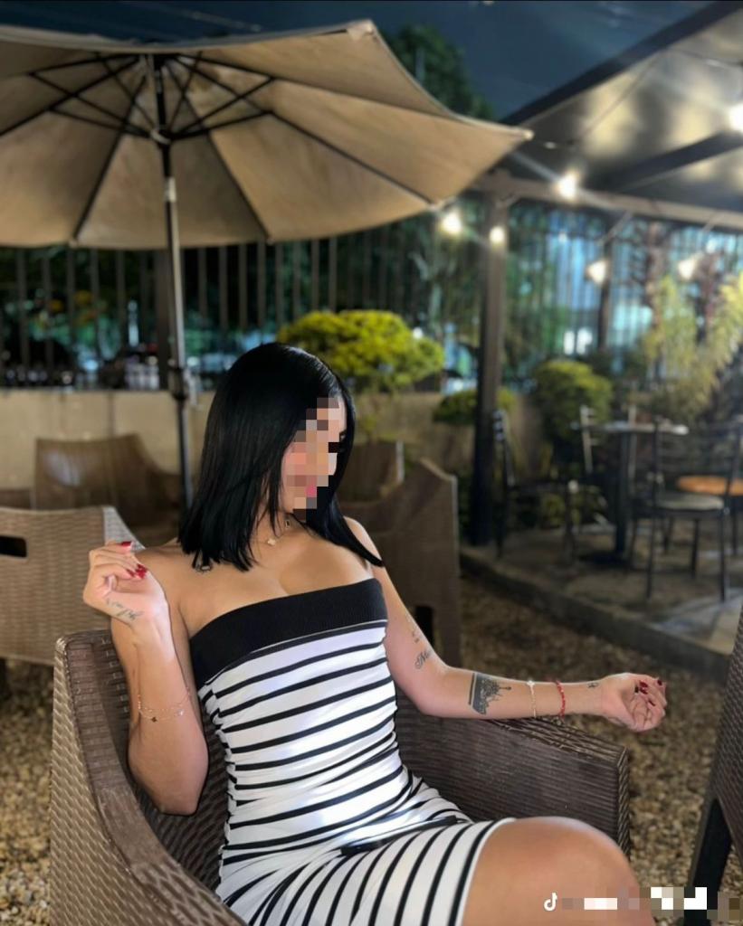 Chica busca chico en Las Palmas: Chica busca chico