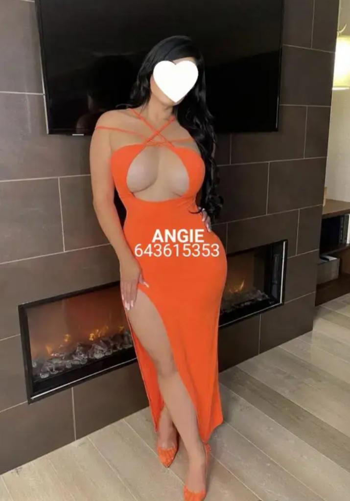 643615353: Chica busca chico en La Coruña