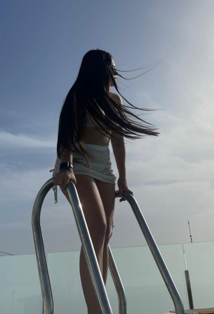 613758156: Chica busca chico en Tarragona