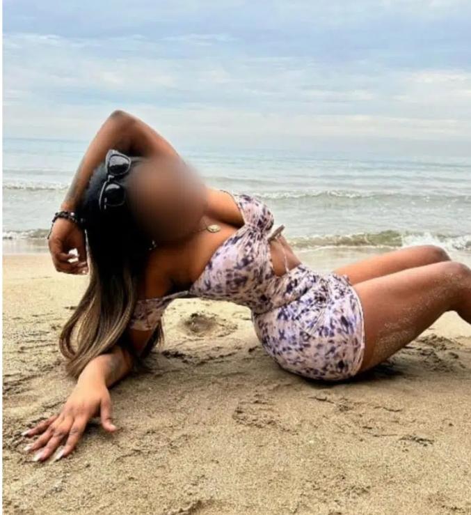 614563206: Chica busca chico en Zaragoza