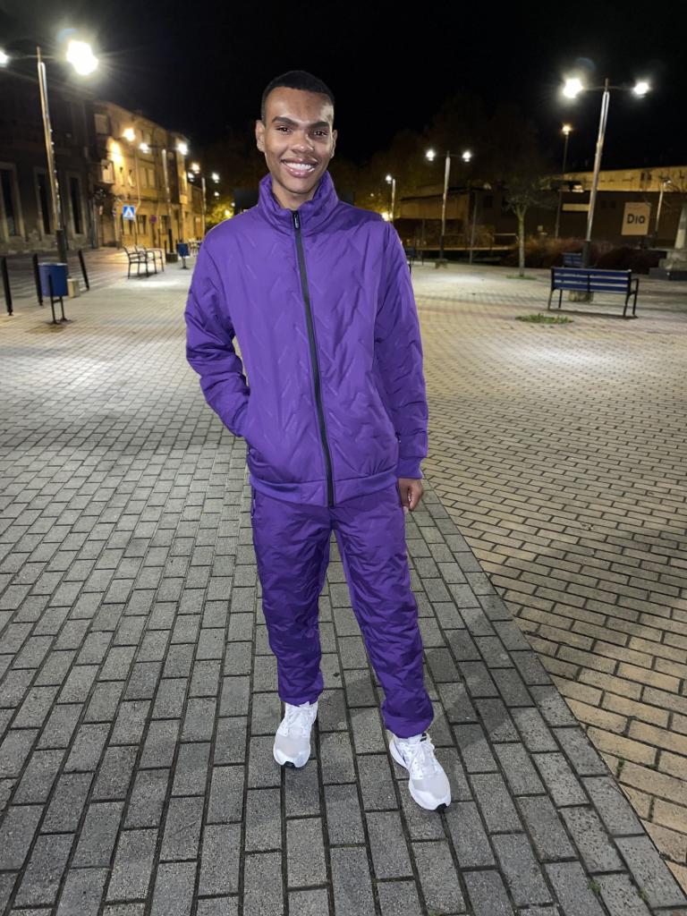 Chico busca chica en Cantabria: 