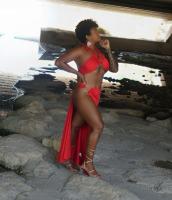 663174234: Chica busca chico en Barcelona