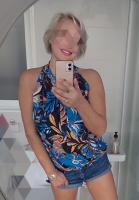 677946855: Chica busca chico en Alicante