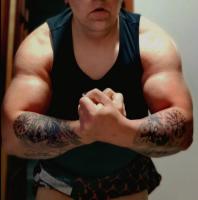 613126402: Chica busca chico en La Coruña