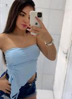 672575751: Chica busca chico en Barcelona