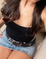 631195387: Chica busca chico en Lérida