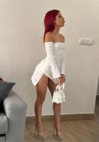 665370679: Chica busca chico en Barcelona