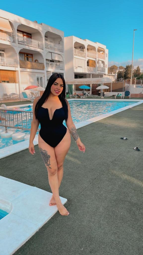 614286993: Chica busca chico en Zaragoza