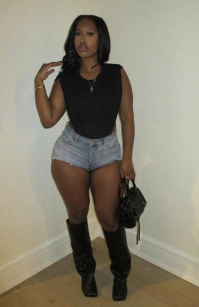 632726780: Chica busca chico en Cuenca