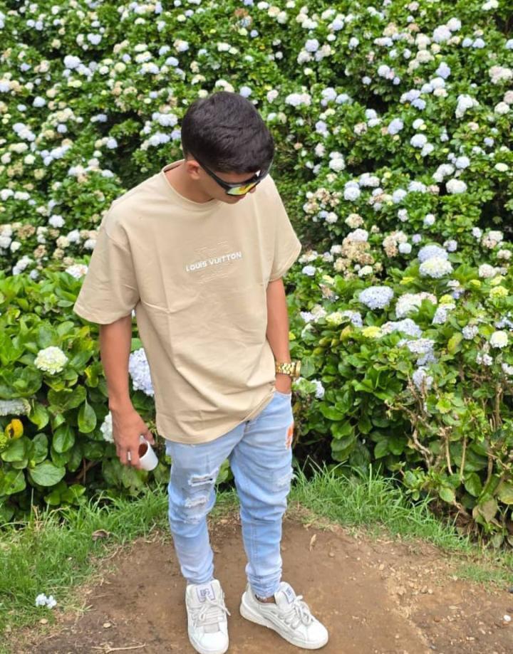 Chico busca chica en Tenerife: 