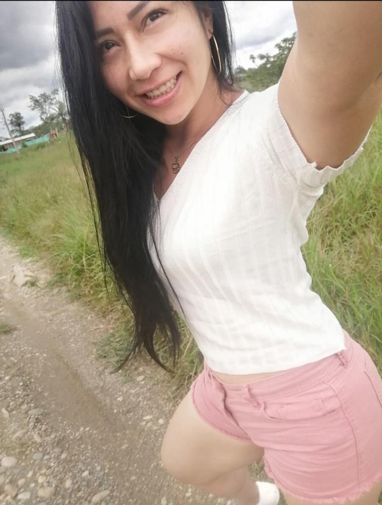 Chica busca chico en Tenerife: 