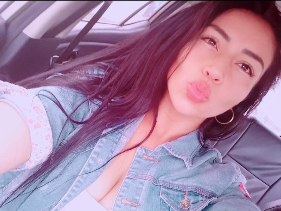 Chica busca chico en Tenerife: 