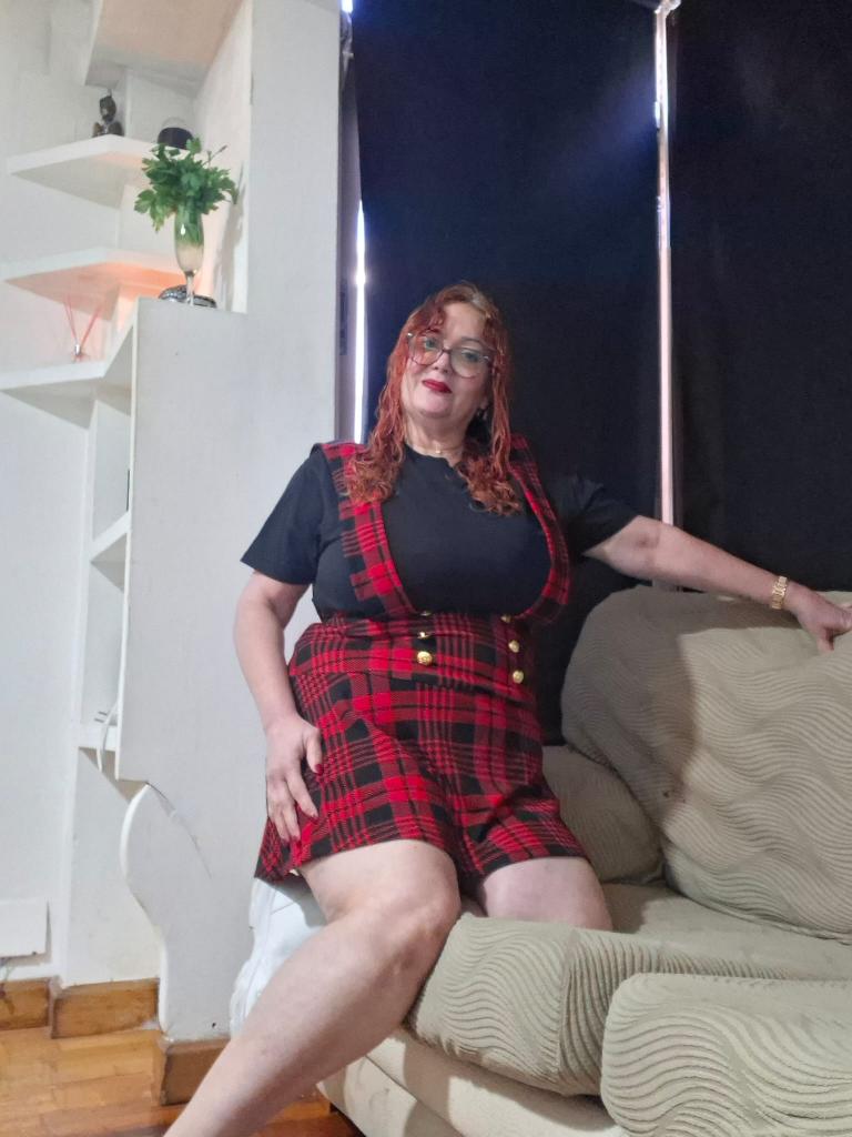 Chica busca chico en Asturias: 