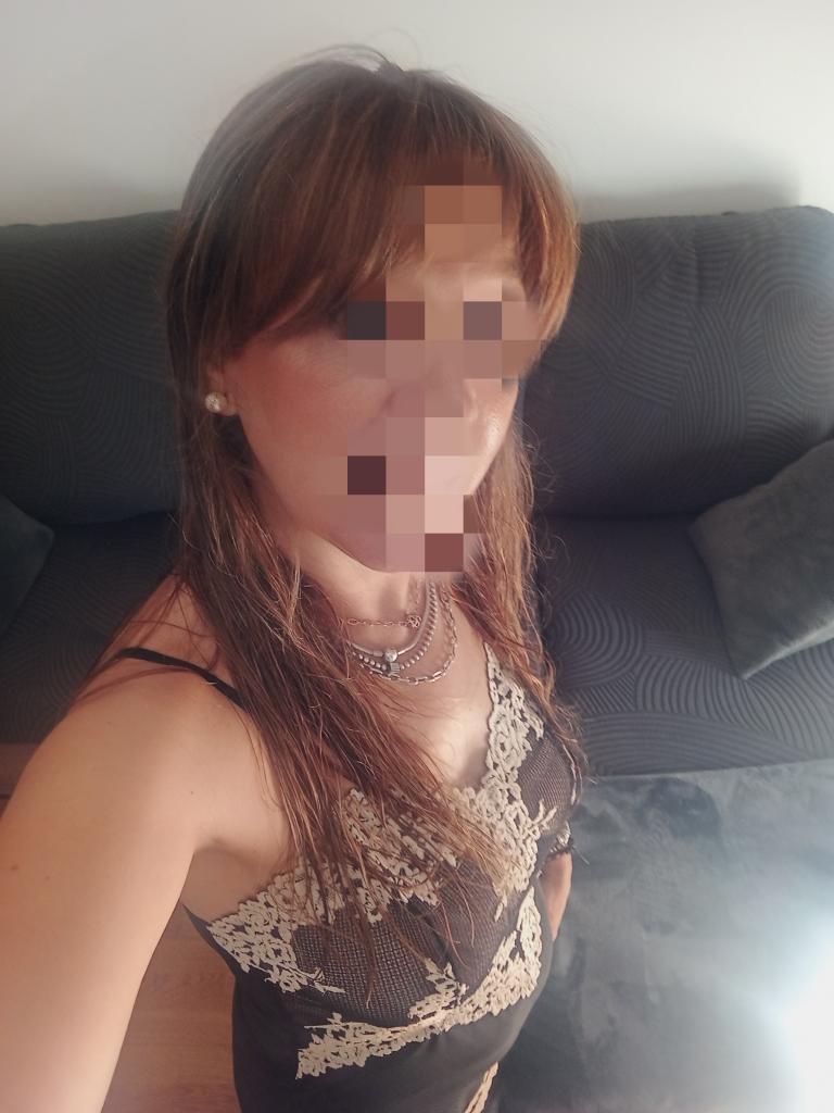 613367652: Chica busca chico en León