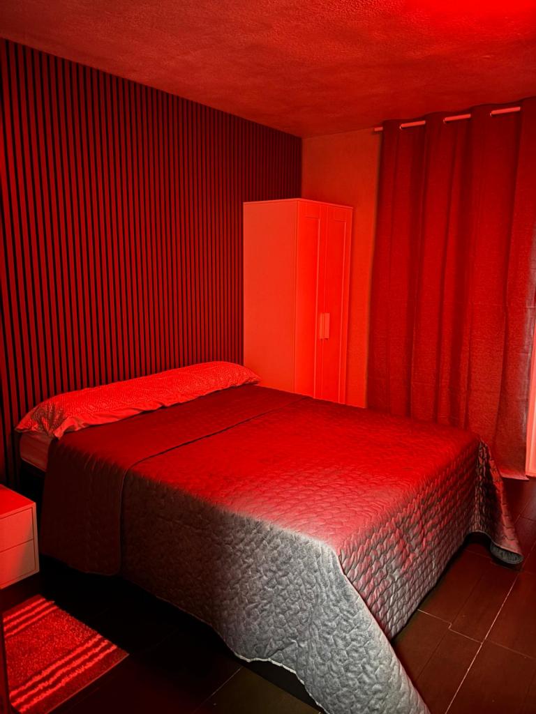 Chica busca chico en Madrid: 