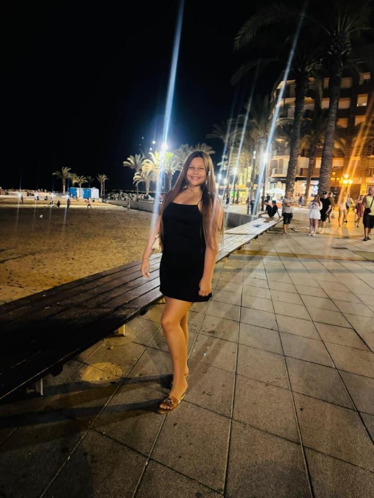 647210209: Chica busca chico en Valencia