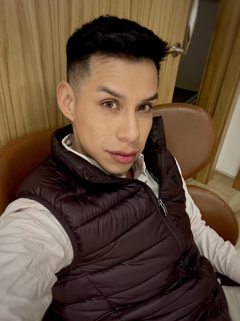 Chico busca chica en Málaga: 