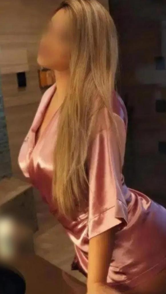 Chica busca chico en Sevilla: 