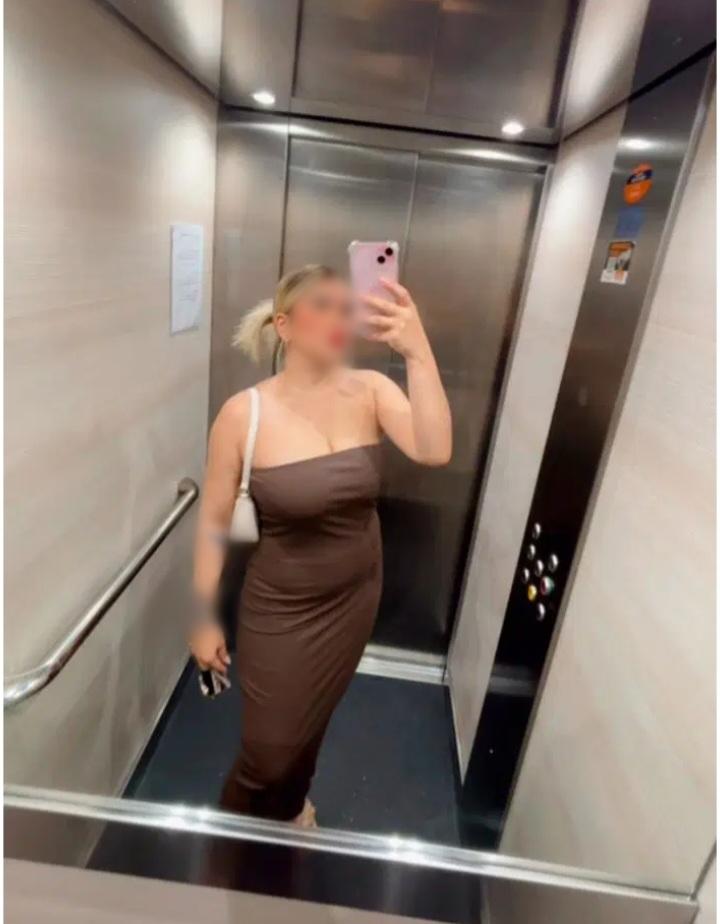 Chica busca chico en Huelva: 