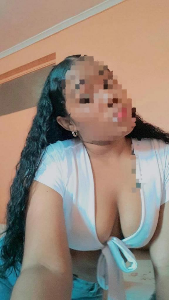 617058957: Chica busca chico en Valencia