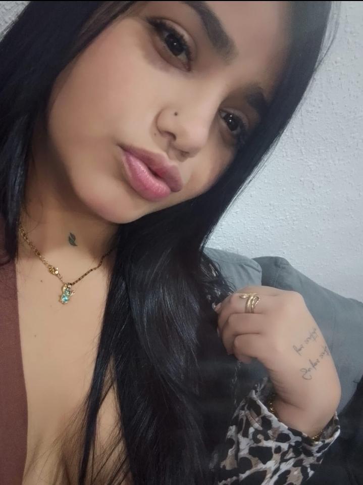 Chica busca chico en Cádiz: 