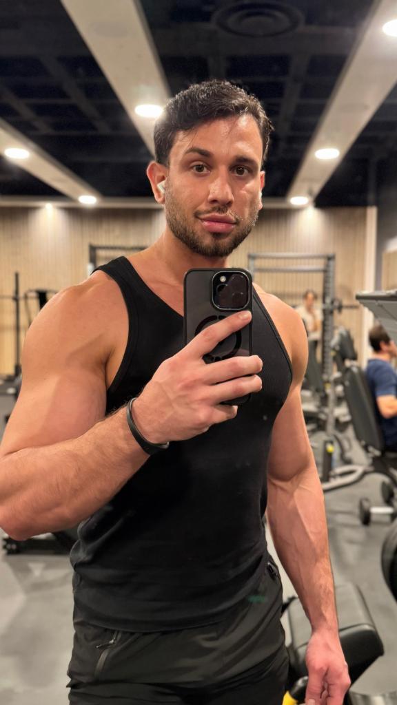 Chico busca chica en Pontevedra: 