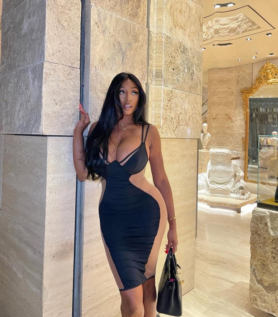 Chica busca chico en Murcia: 