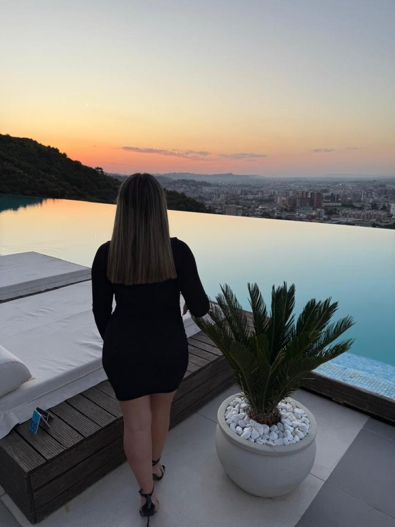 Chica busca chico en Cádiz: 