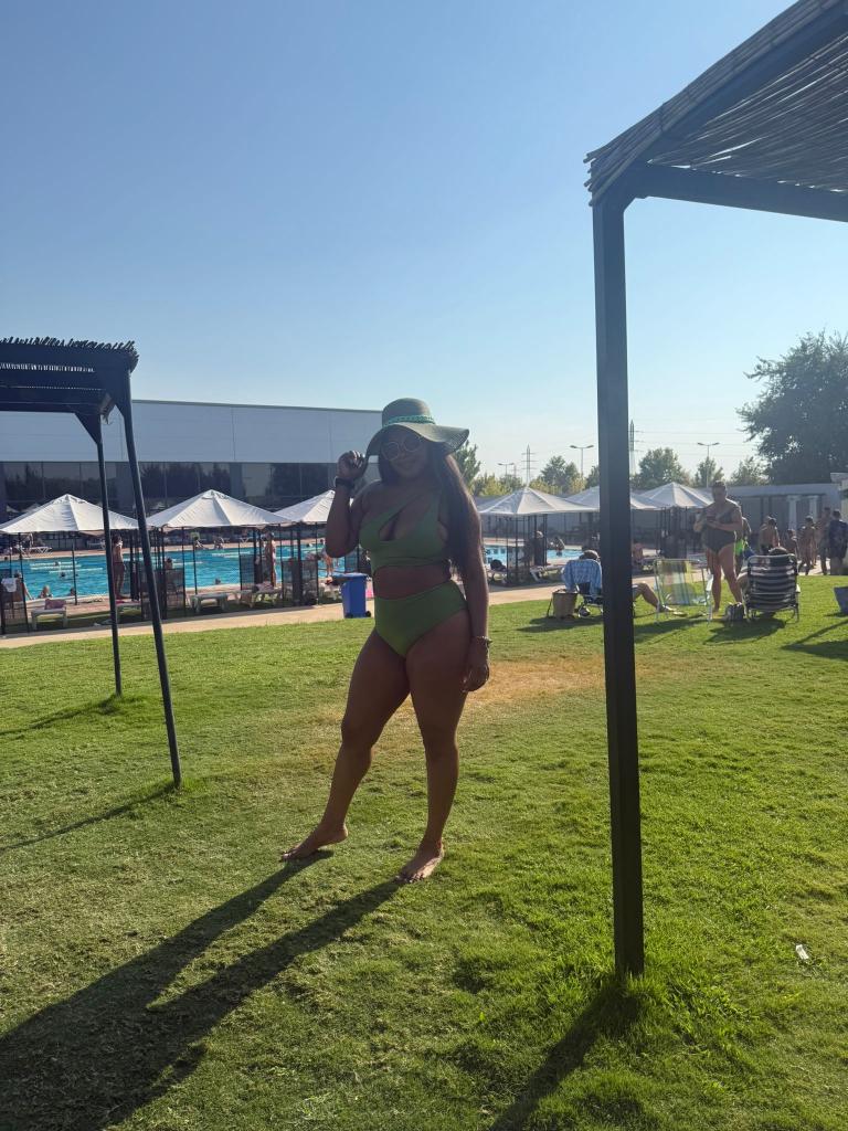 Chica busca chico en Huelva: 