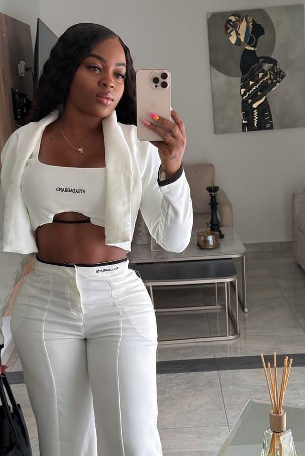 Chica busca chico en Sevilla: 