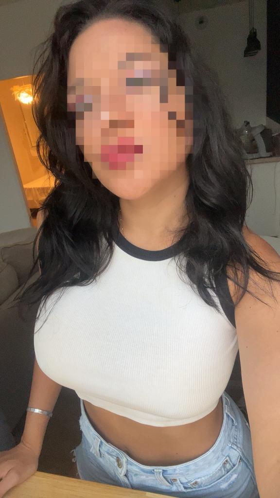 610200773: Chica busca chico en Almería