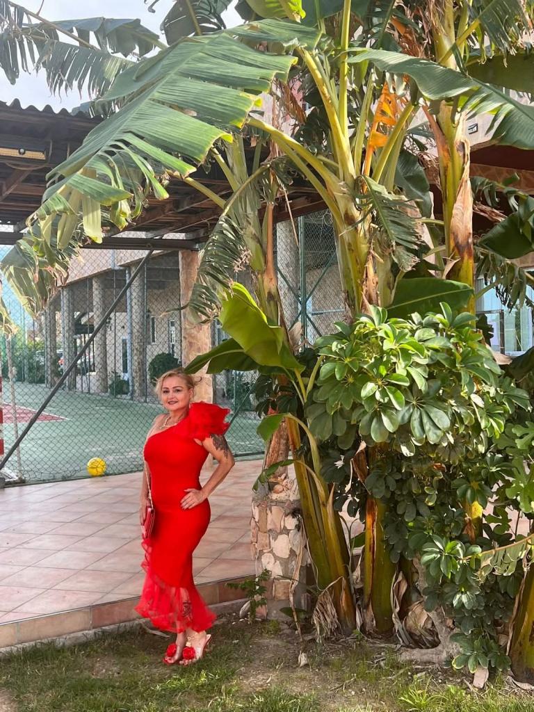 Chica busca chico en Murcia: 