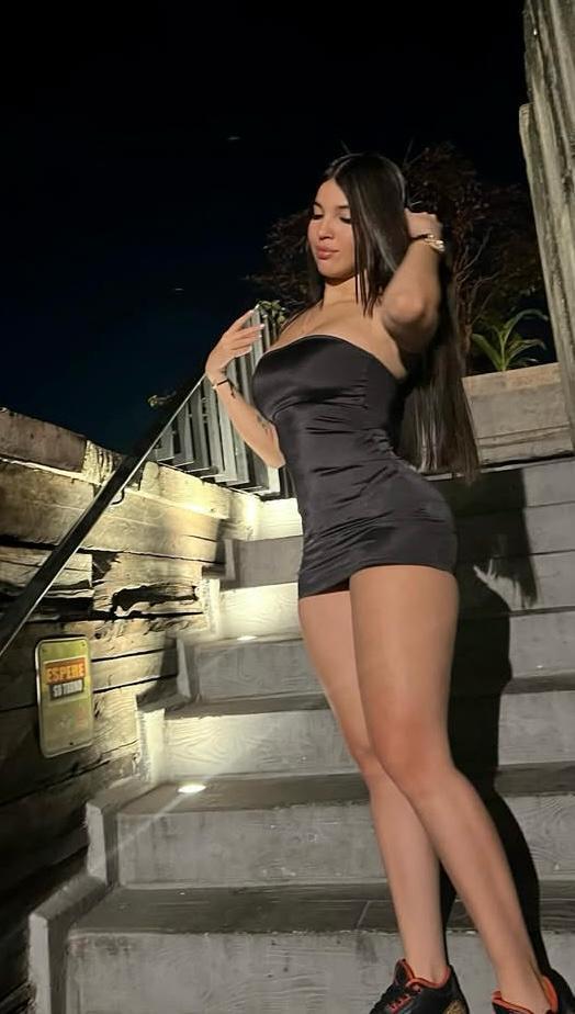 Chica busca chico en Orense: 