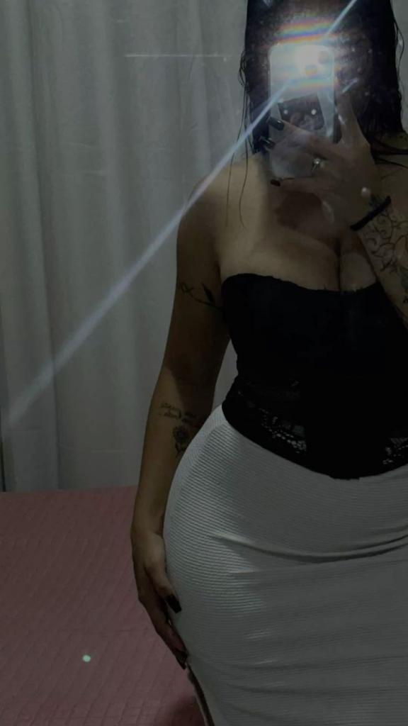 Chica busca chico en Tenerife: 