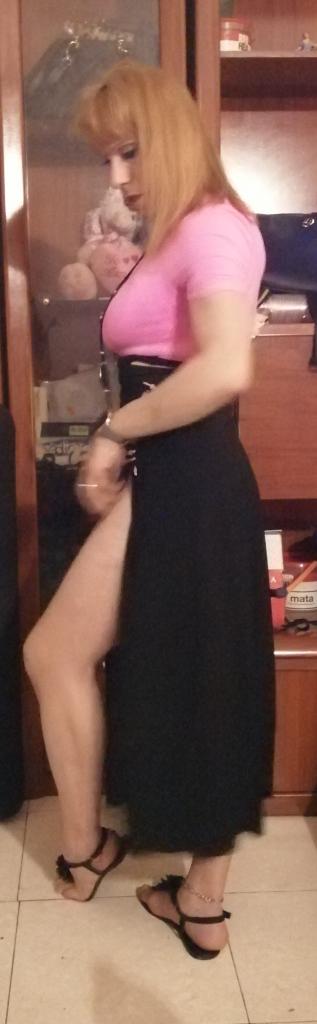 614947423: Travesti en Navarra