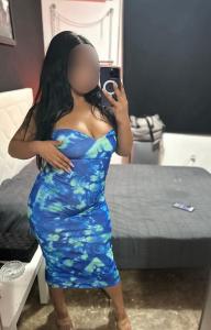 694227779: Chica busca chico en Sevilla