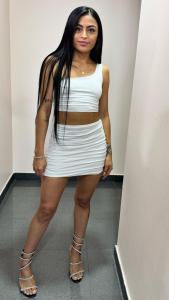 655735321: Chica busca chico en Barcelona