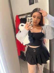 692253498: Chica busca chico en Madrid