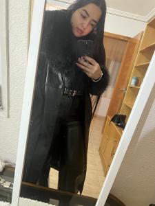 614667178: Chica busca chico en Alicante