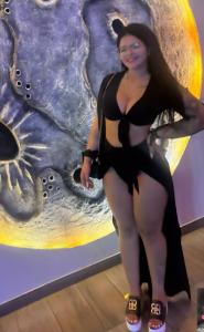 631086796: Chica busca chico en Barcelona