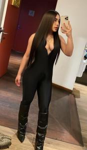 614935654: Chica busca chico en Málaga